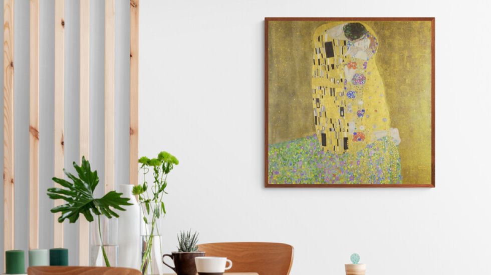 Fun Facts About Gustav Klimt's 'The Kiss' That You'll Adore