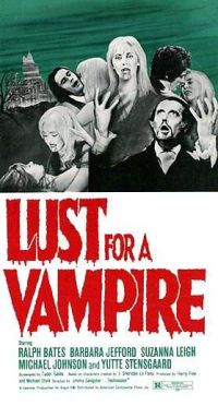 Lust For A Vampire 영화 포스터 캔버스 프린트