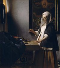 Vermeer-Frau, die eine Balance hält